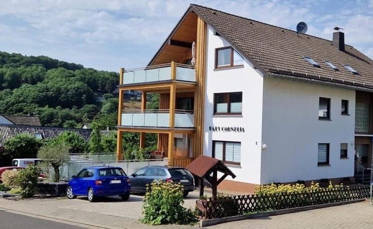 Ferienwohnung Haus Cornelia Einruhr Exterior foto